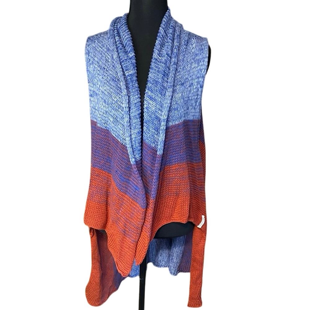 Billabong Blue and Red Knit shrug small cotton rayon blend vest layering cover